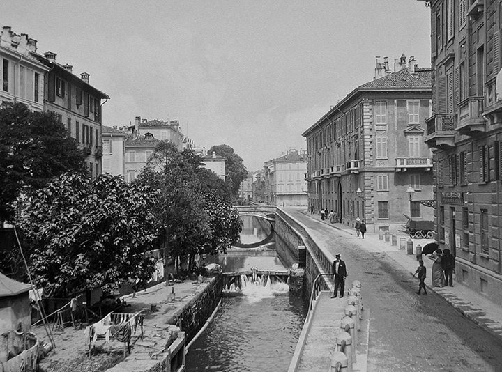 Naviglio_Milano_via_senato_900.jpg