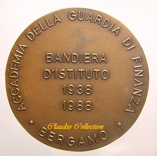 50° Ann. Bandiera GdF Bg Rv.JPG