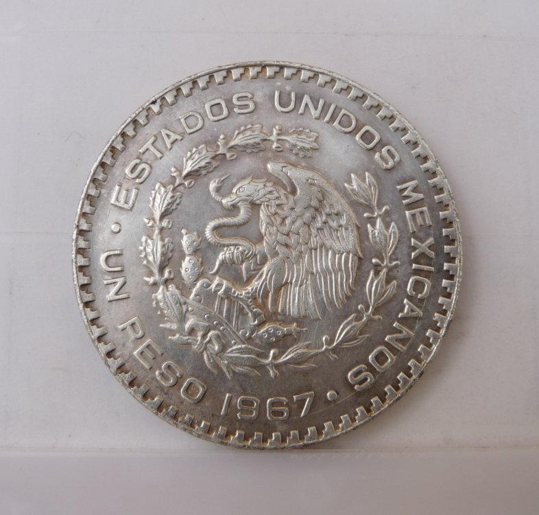 1 Peso 1967 Messico (2).JPG