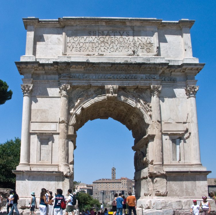 Arco di Tito , struttura.jpg