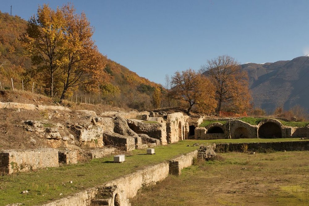 Terme di Vespasiano.jpg