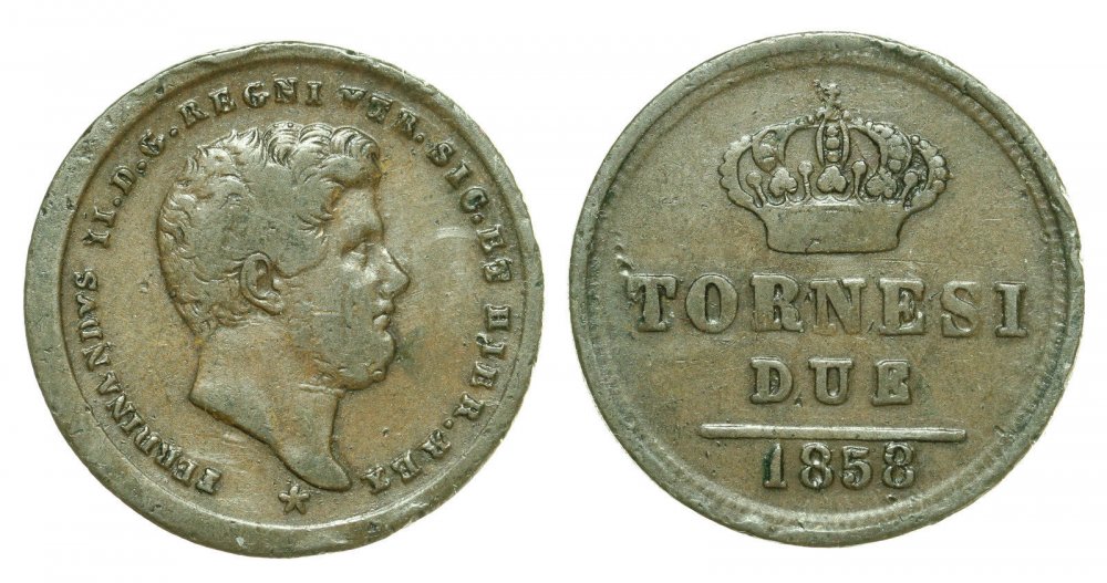 2 tornesi 1858 fiore a 5 petali.JPG