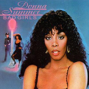 5ad9ea76c6baf_DONNASUMMER.jpg.0106c31524dd1655c683a9047d414b81.jpg