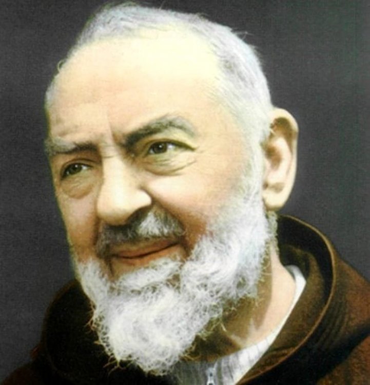 1239947981_PadrePio3.thumb.jpg.6ce524cdb5816a8ca5a96208214ccdb0.jpg