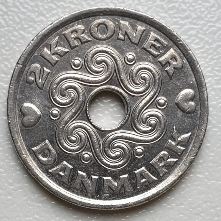 95347079_Danimarca-2Kroner-2008(1).thumb.jpg.ff59ba9de0d6867c000d5365a9fcc7f7.jpg