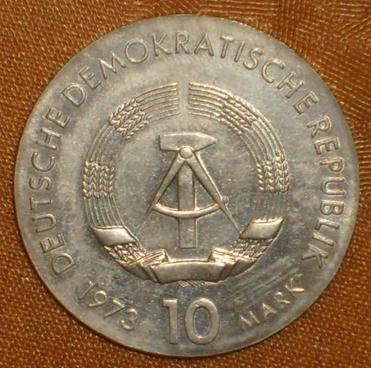 10 mark 1973 Brecht d.jpg