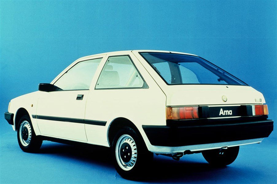 alfa-romeo-arna-1983-auto-brutte.jpg.27c684f6188edf2f7e19a34adabf6b10.jpg