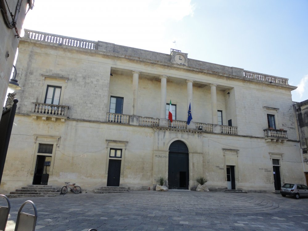 Municipio Cursi.jpg