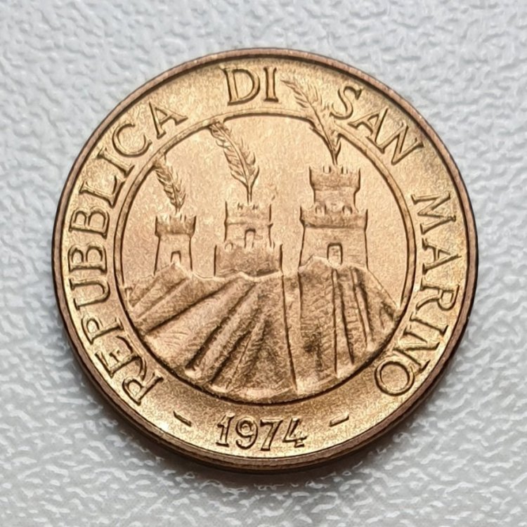 563373051_SanMarino-20Lire1974(2).thumb.jpg.47545a82c74210b2370cb1b4895970ac.jpg