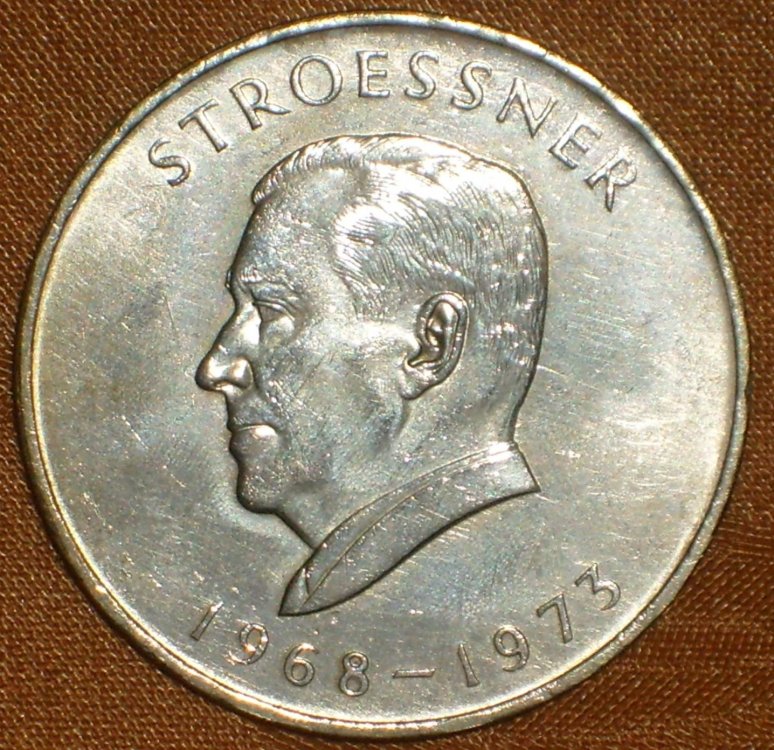 300 guaranies 1968 r.JPG