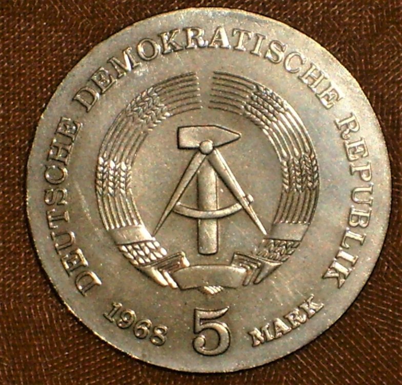 5 mark 1968 d.JPG