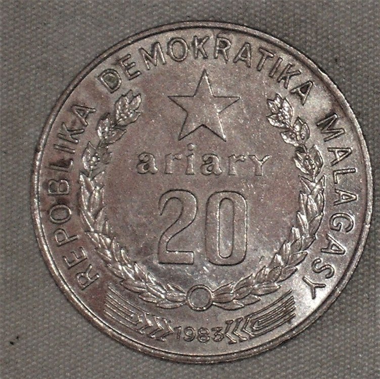 20 ariary 1883 d.JPG