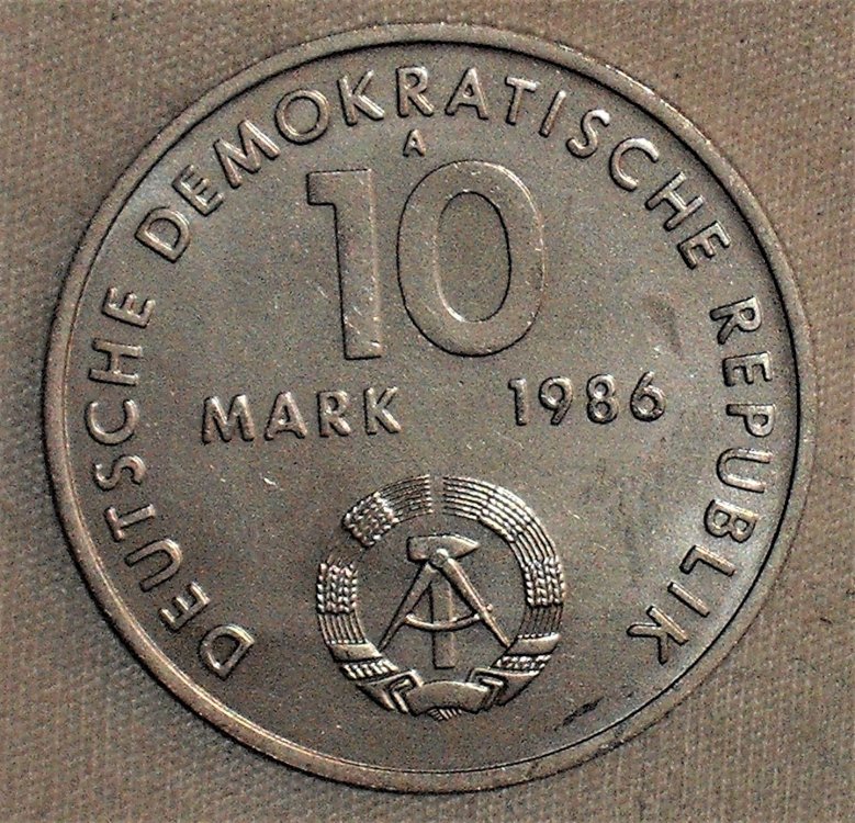 10 mark 1986 d.JPG