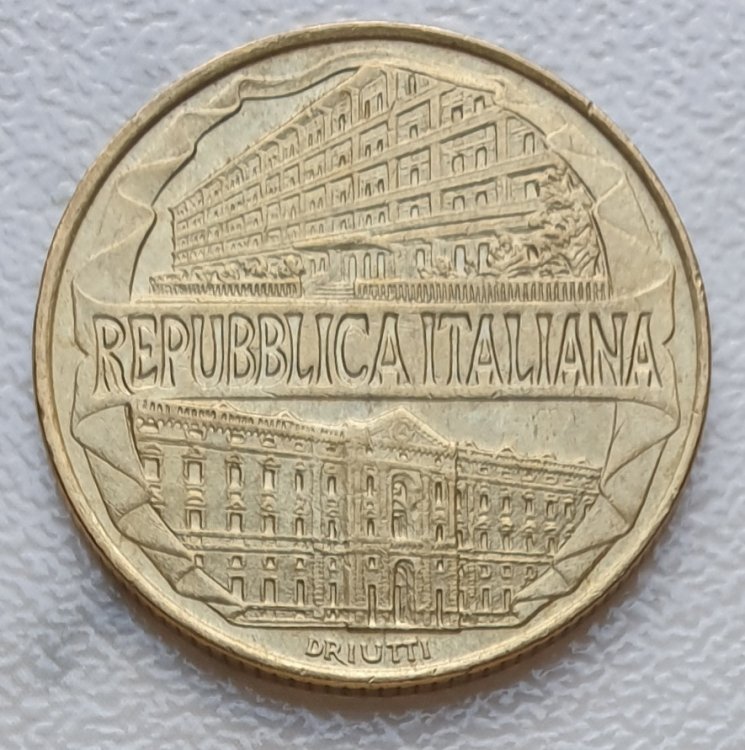 456192719_RepubblicaItaliana(2).thumb.jpg.2bbc317690ccbeb994d5bac4b22114c3.jpg