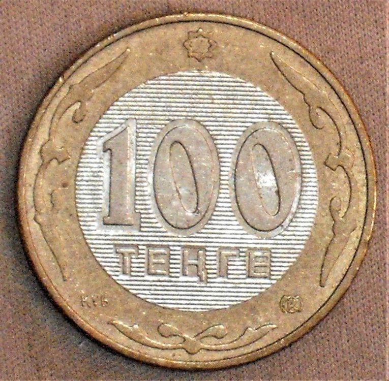 100 tenge 2004 r.JPG